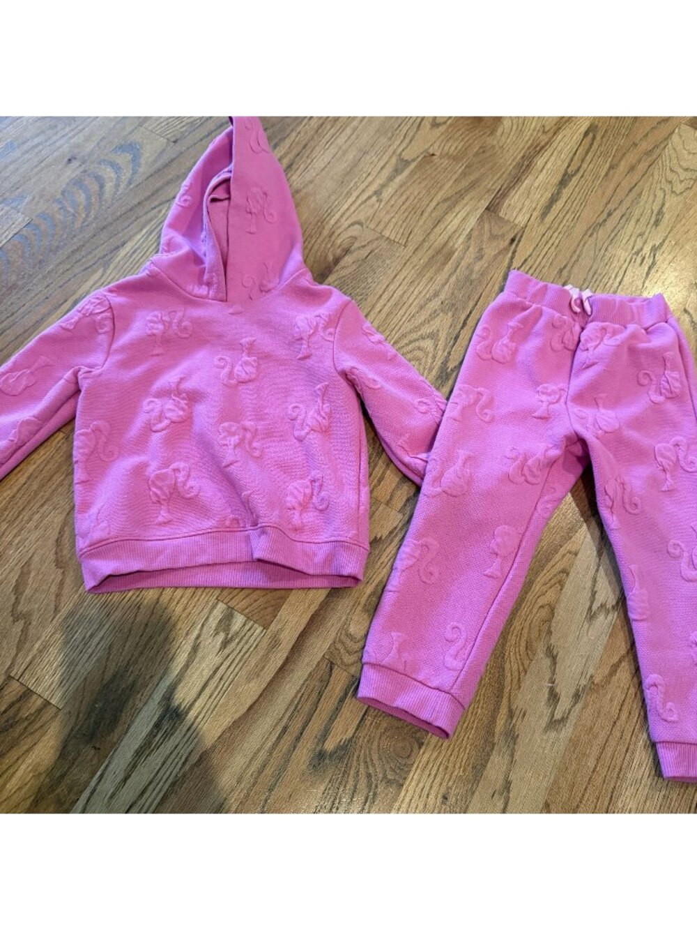 BARBIE PINK JOGGER SET GIRLS 3T SUPER CUTE